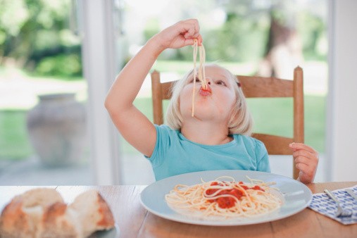 Si Kecil Rewel Makan? Yuk, Bikin Racikan Spaghetti yang Enak Ini