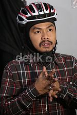Wendy 'Cagur' Nge-gowes Terus