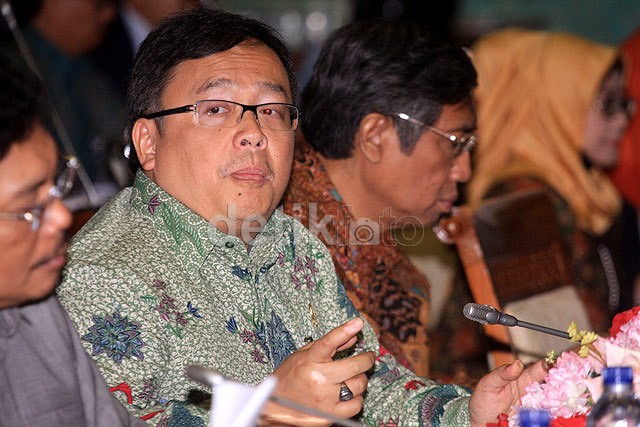 Ditanya Dolar Rp 13.000, Menkeu: Ah, Itu Pertanyaan Kemarin