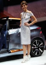 Gadis-gadis Seksi Nan Menawan di Geneva Motor Show