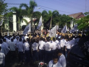 Aliran Sesat Mulai Sasar Anak Sekolah, Ratusan Pelajar di Banda Aceh Demo