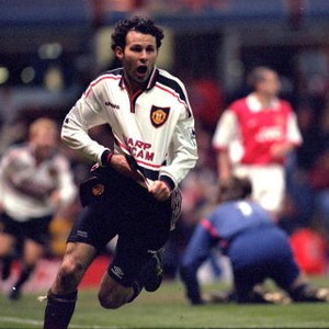 16 Tahun Setelah Gol Solo Run Giggs ke Gawang Arsenal
