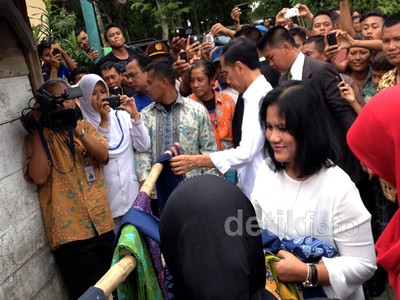Jokowi dan Iriana Kunjungi Kampung Samin di Blora