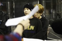 Baekhyun lengket dengan Xiumin. (SMTOWN)