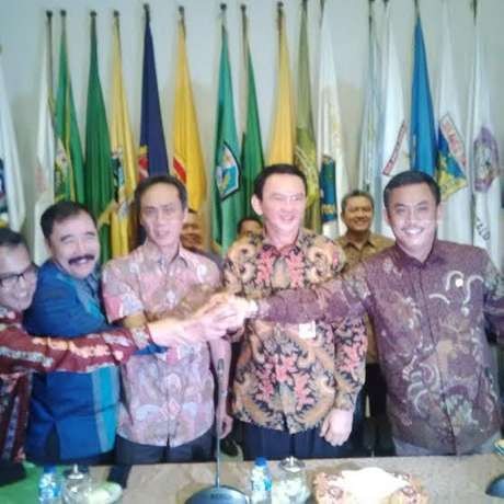 Bolehkah Ahok Keluarkan Pergub Lagi Jika Kembali Berselisih dengan DPRD?