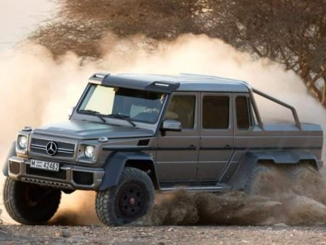 Dibanderol Mahal, SUV Mercy Beroda Enam Ini Laris Manis