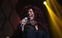     Solois perempuan legendaries Chaka Khan didaulat menjadi penutup.