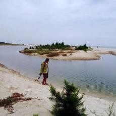 Telaga Air Asin Bekas Pembuangan Limbah Ini Jadi Lokasi Wisata