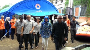 Disambut Tenda Biru di Sukabumi, Desy Tertawa: Ini Kebetulan atau Sengaja?