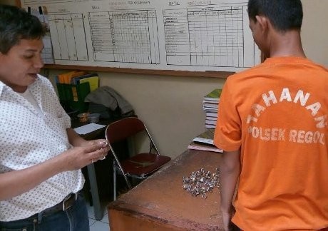 Curi Batang Cincin Batu Akik, Wahyu Nyaris Digebuki Massa