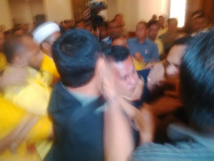 Polisi Amankan 3 Orang Pelaku Kericuhan di Rapat Golkar Ical