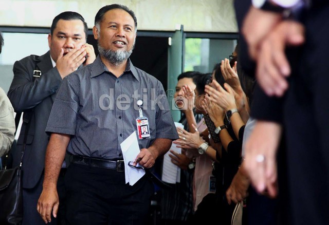 Meski Keberatan Diperiksa, BW Siap Hadir di Bareskrim Besok