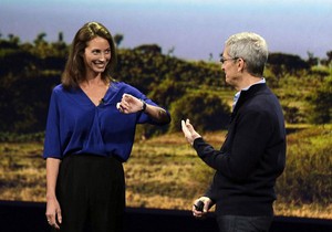 Ajak Top Model Luncurkan Apple Watch, Apple Targetkan Pasar Fashionista?