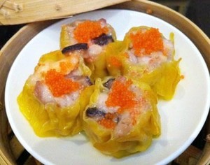 Ekado dan Lumpia Berbalut Kulit Tahu yang Renyah Gurih (2)