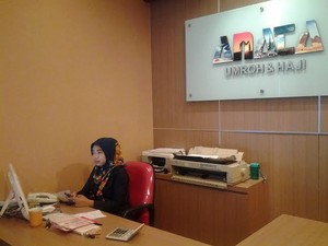 Dolar AS Tembus Rp 13.000, Ongkos Haji dan Umrah Makin Mahal