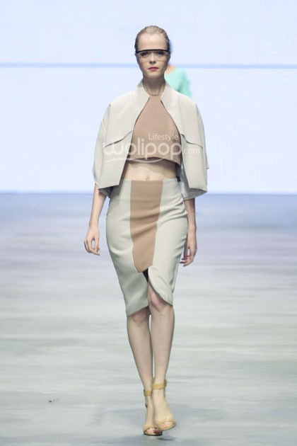Ardistia Dwiasri. BNI Present Urban Digger. Indonesia Fashion Week 2015 at Jakarta Convention Center. Senayan. Jakarta. [Foto: Mohammad Abduh/Wolipop]