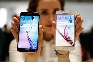 Pujian Melimpah untuk Galaxy S6