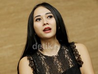 Aura saat ditemui di Kebon Jeruk, Jakarta Barat, Selasa (10/3/2015). Pool/Palevi S/detikFoto.