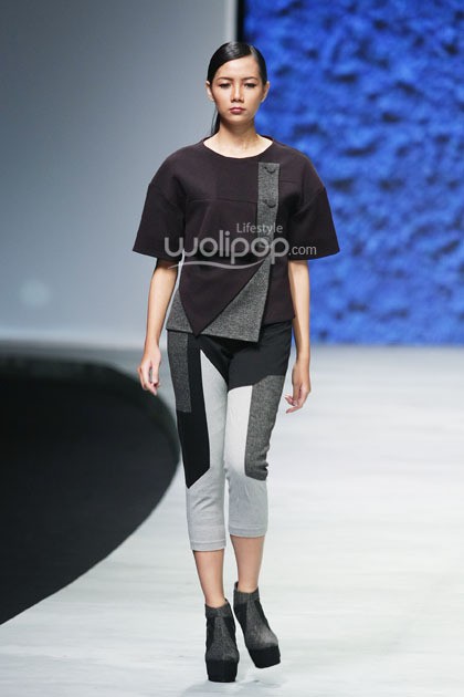 Sofie. BNI Present Urban Digger. Indonesia Fashion Week 2015 at Jakarta Convention Center. Senayan. Jakarta. [Foto: Mohammad Abduh/Wolipop]