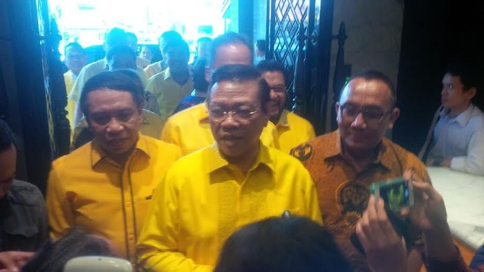 Ini Isi Pertemuan Agung Laksono dan Zulkifli Hasan