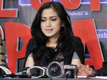 Agar Anak Tak Rewel, Jessica Iskandar Tak Mau Sedih-sedihan