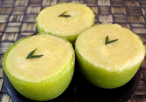 Legit Wangi Serabi dan Kue Talam Berbahan Durian