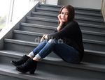 Manisnya Senyuman Prilly Latuconsina
