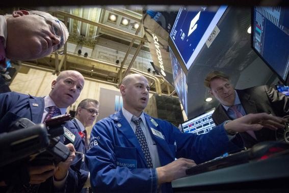 Wall Street Tumbang 2 Hari Berturut-turut