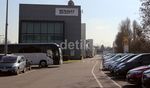 Melihat Renault Sport F1 Center di Paris