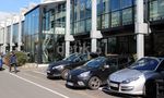 Melihat Renault Sport F1 Center di Paris