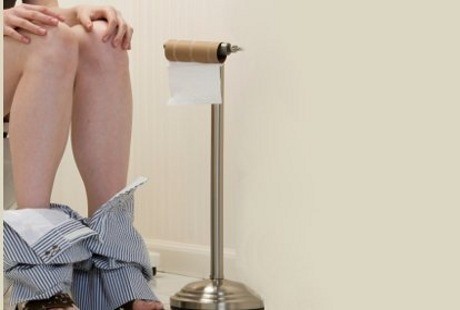 Mau Tahu Tubuh Kurang Minum atau Tidak? Cek Saja Warna Urine