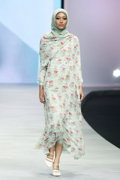 Daily by Ria Miranda Dahayu. Indonesia Fashion Week 2015 at Jakarta Convention Center. Senayan. Jakarta. [Foto: Mohammad Abduh/Wolipop]