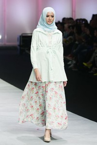 Daily by Ria Miranda Dahayu. Indonesia Fashion Week 2015 at Jakarta Convention Center. Senayan. Jakarta. [Foto: Mohammad Abduh/Wolipop]