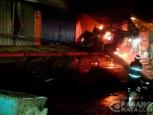 Sopir Truk yang Sebabkan Kecelakaan 10 Kendaraan di Puncak Masih Misterius
