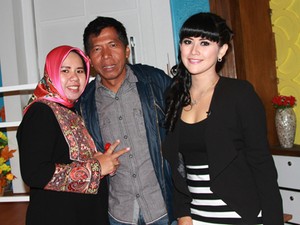 Menangis Terharu, Kiwil dan Dua Istrinya Akur Lagi