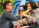 Aww, Mesranya Putri Titian Peluk-peluk Junior Liem