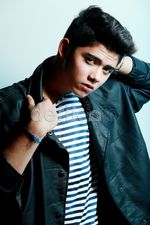 Aliando si Ganteng yang Bikin ABG Tergila-gila