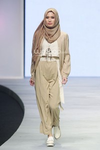 Jenahara. Indonesia Fashion Week 2015 at Jakarta Convention Center. Senayan. Jakarta. [Foto: Mohammad Abduh/Wolipop]