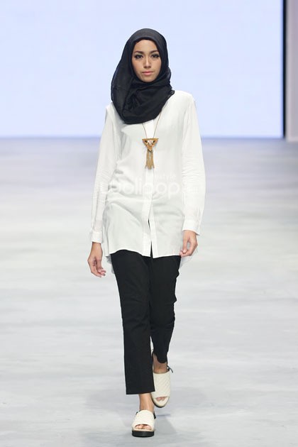 Jenahara. Indonesia Fashion Week 2015 at Jakarta Convention Center. Senayan. Jakarta. [Foto: Mohammad Abduh/Wolipop]