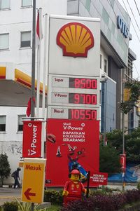 Harga Bensin Shell Naik Rp 150/Liter