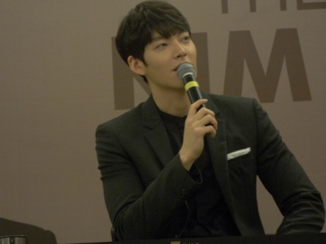 Perdana ke Indonesia, Kim Woo Bin Siap Jadi Cowok Romantis Malam Ini