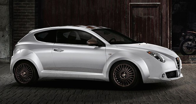 Mobil Balap Kecil Alfa Romeo MiTo Racer