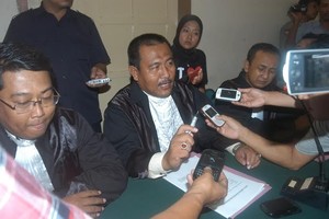 Eksepsi Kuasa Hukum Ditolak, Sidang Nenek Asyani Berlanjut