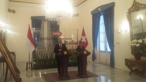 Menlu Retno Jelaskan Soal Hukuman Mati Gembong Narkoba ke Menlu Swiss