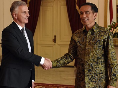 Jokowi Bertemu Menlu Swiss