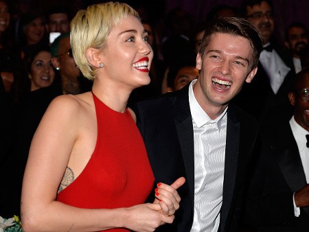 Makin Serius, Patrick Schwarzenegger Bawa Miley Cyrus Temui Sang Ibu