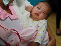 Pipi Aleena yang lahir pada 16 Januari 2015 itu tampak sangat chubby. Pool/Gus Mun/detikFoto.