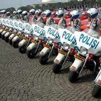 Kisah Para Pejabat dan Moge Voorijder