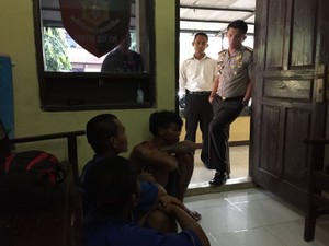 Begal Kejam di Brebes yang Rampas Motor Orang Pacaran Bertekuk Lutut di Tangan Polisi