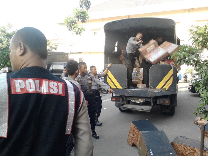 Polresta Medan Gerebek Pabrik Pembuat Mesin Jackpot